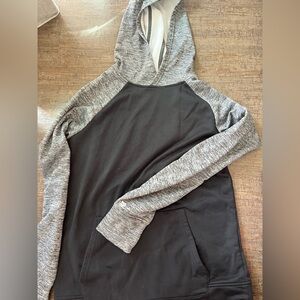 All in motion boys tech fleece hoodie black and gray xxl 18/20